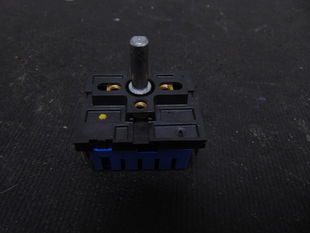 Maytag Range MFES6030RZ Element Control Switch W10437092