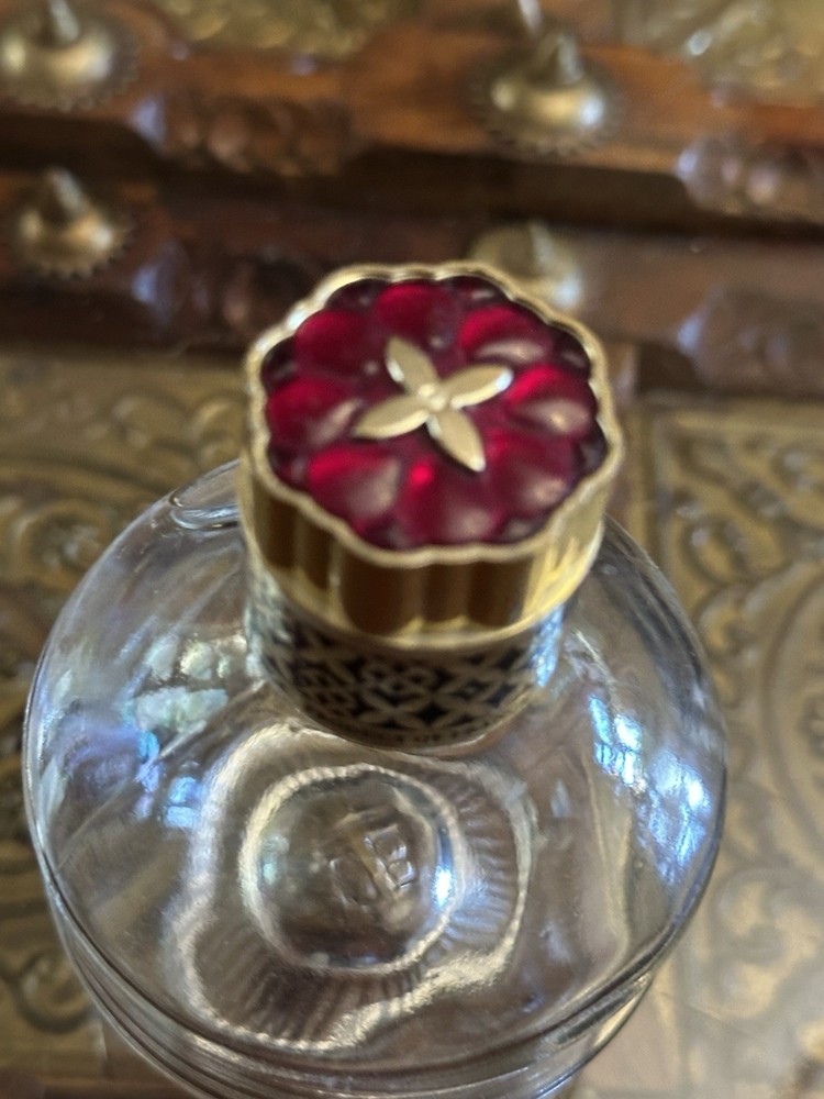 CHAMBORD LIQUEUR LIQUOR VTG BOTTLE RED RUBY LOOK LID: EMPTY