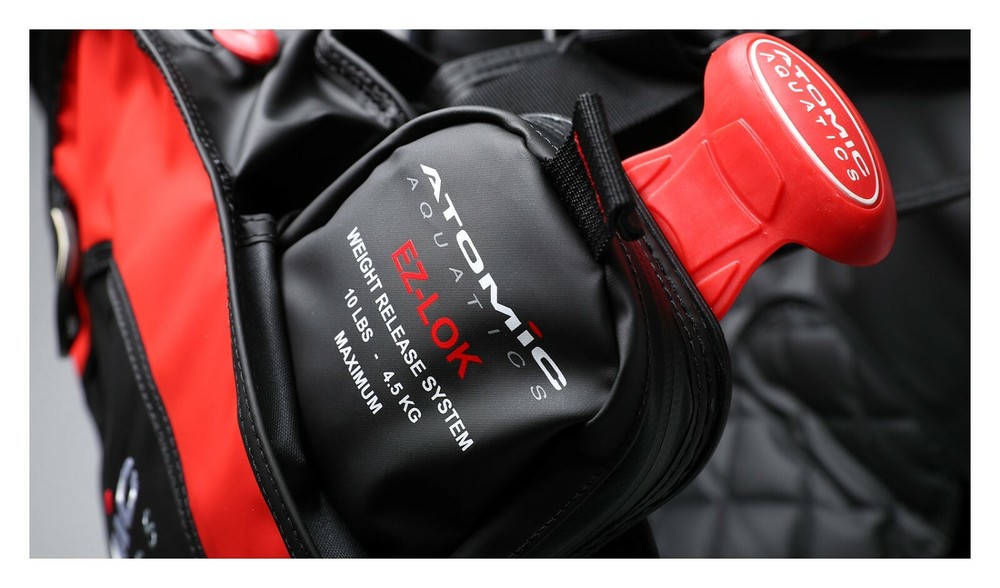 Atomic Aquatics BC1 BCD - Red or Black - Closeout!