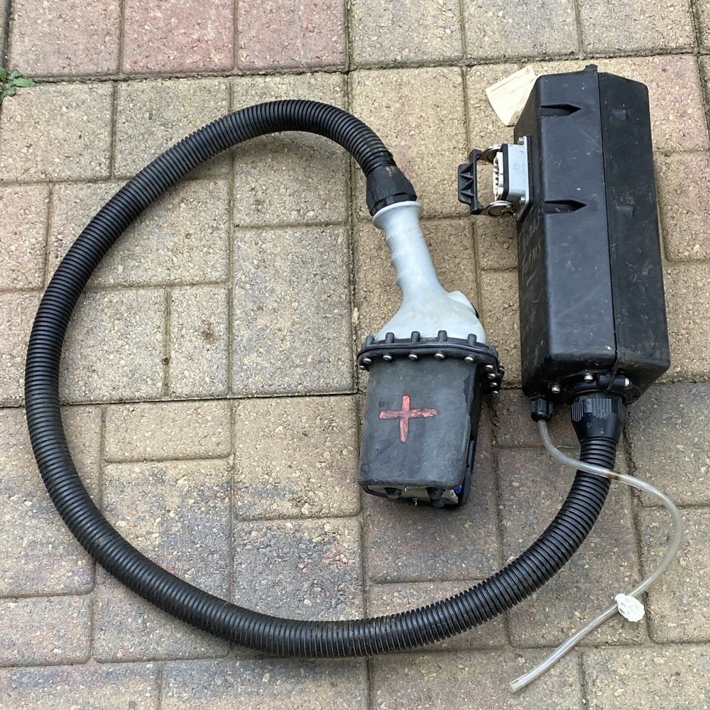 MTECH TEAT SCRUBBER PREP SYSTEM FOR PARTS / NOT WORKING