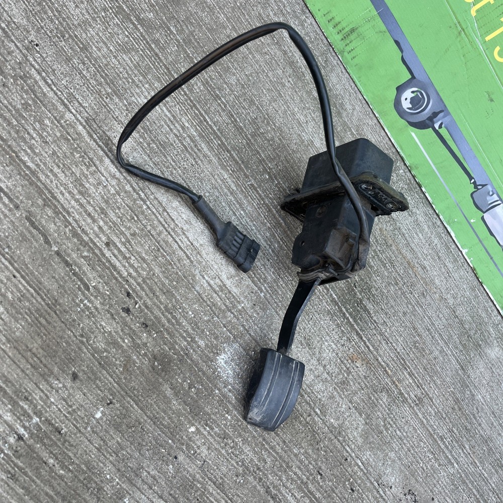 IVECO EUROCARGO THROTTLE