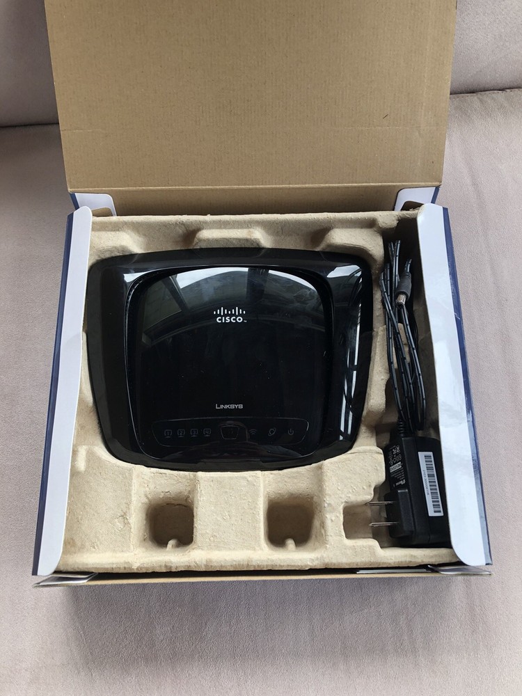 Linksys N Ultra Range Plus Router Model:WRT160N Easy Setup, Advanced Security