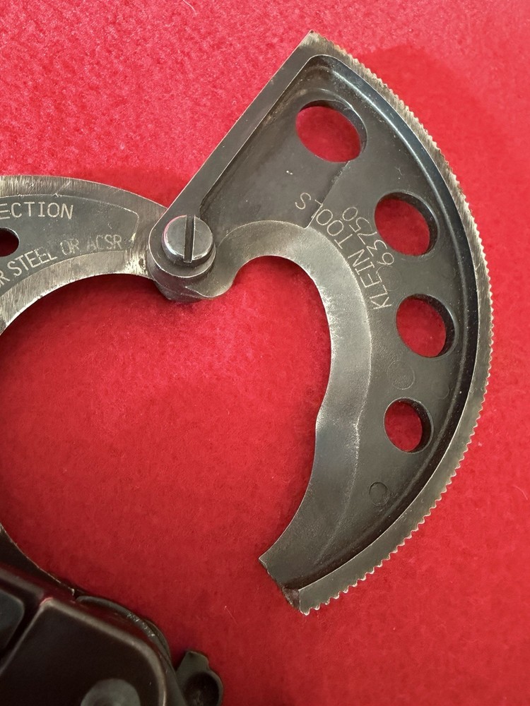 Klein Tools #63750 Ratcheting Cable Cutter (broken Tip)