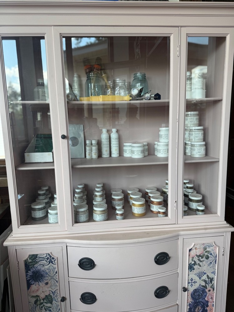 Fusion Mineral Paint