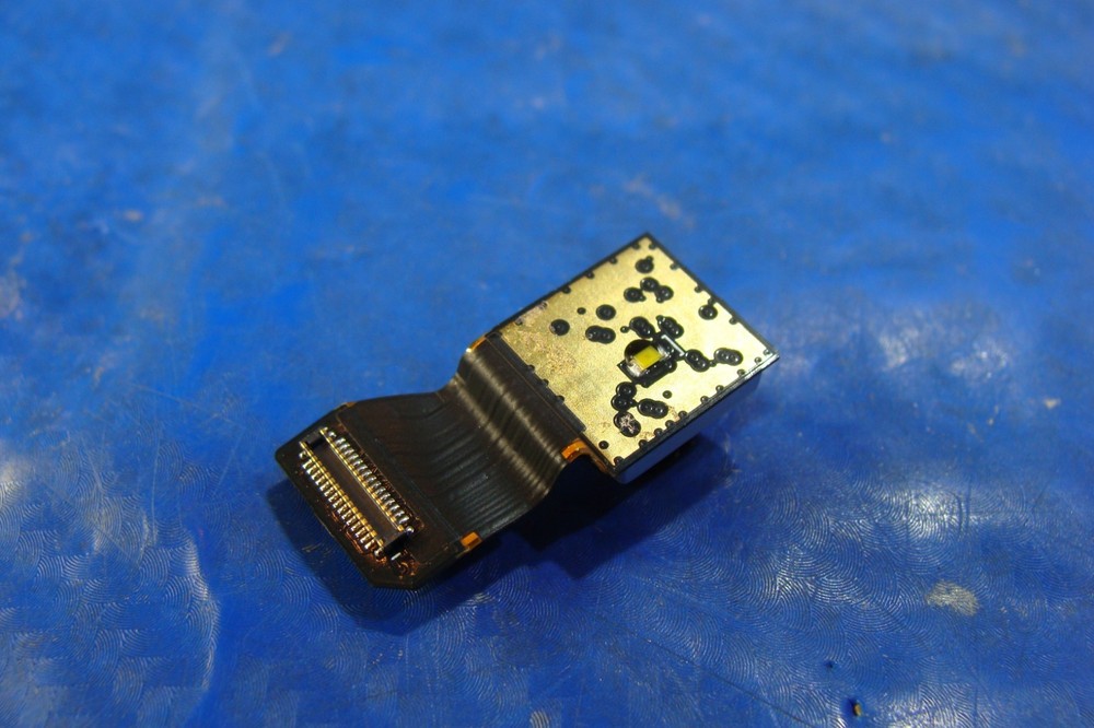 Microsoft Surface 10.8" 1645 Genuine Tablet Front Facing Camera CJFD314 GLP*