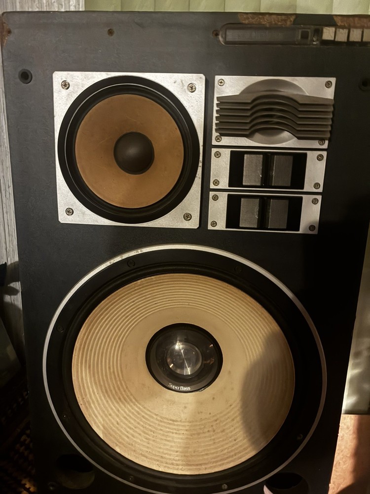 Vintage Technics SB-G910 4-Way Speaker System - 2 speakers