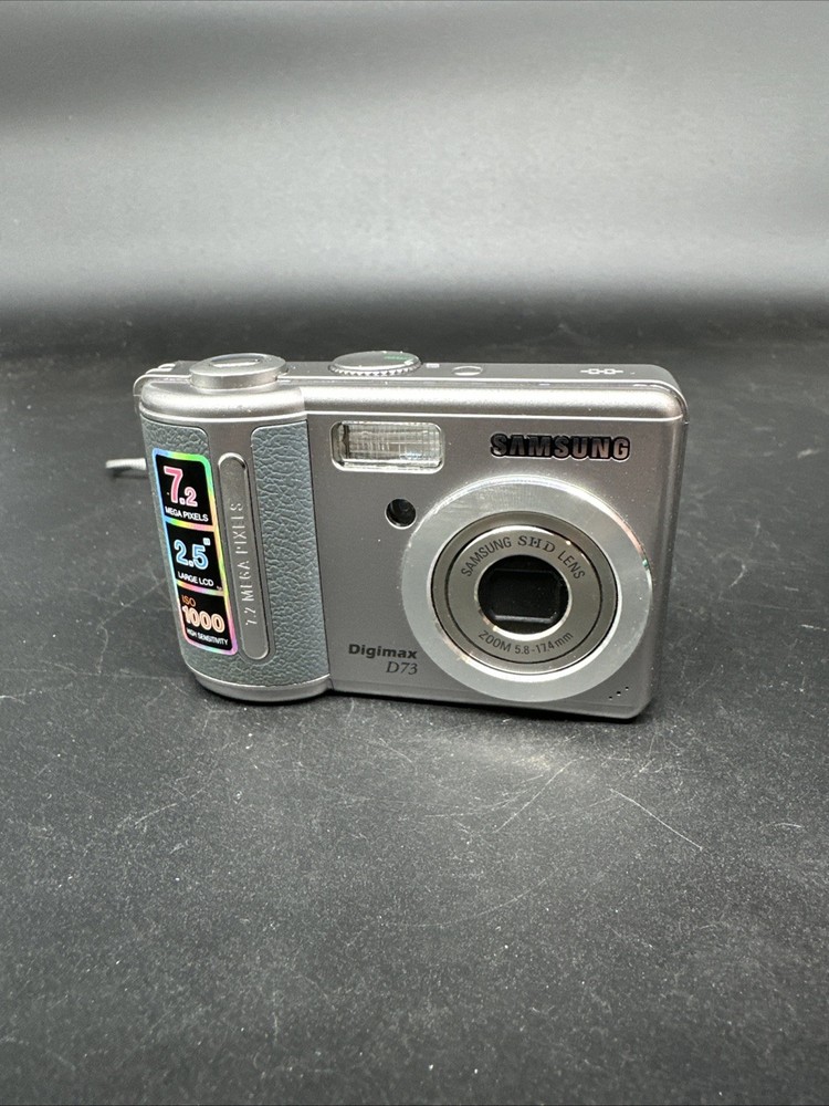 Samsung Digimax D73 7.2MP Digital Compact Camera, Silver - Tested