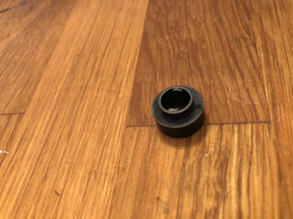 (PARTING OUT) TECHNICS 10E SH-9010 E ROUND KNOB FOR BANDWIDTH (Q) EQUALIZER