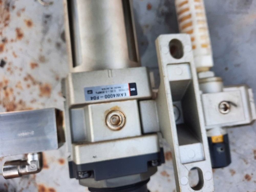 SMC EAW4000-F04 Filter Regulator