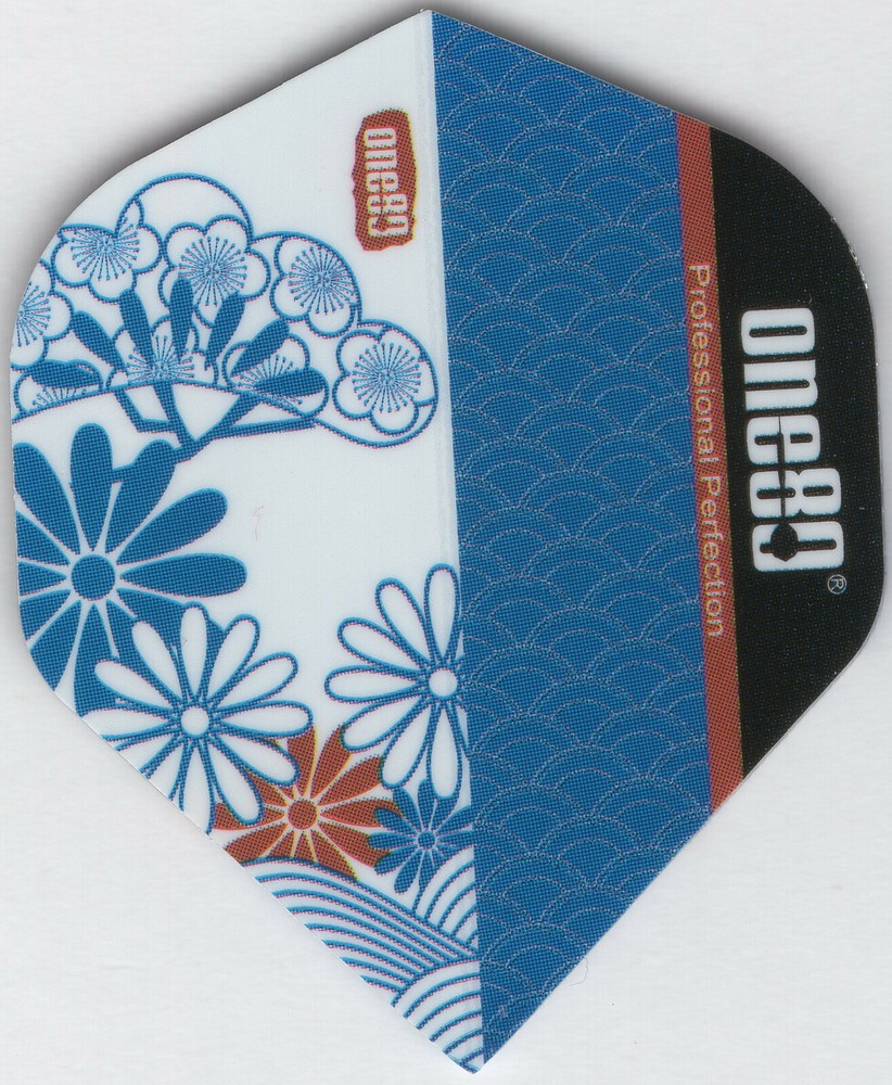 Blue Flowers Dart Flights: 3 per set