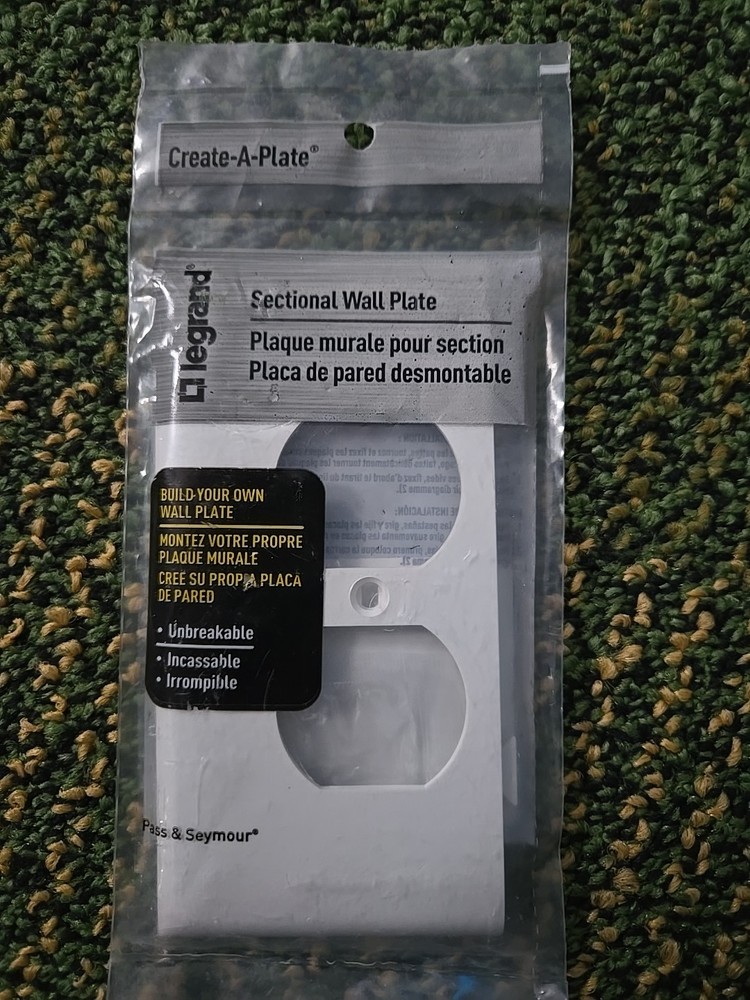 PJSE8WCC10 White Duplex Sectional Nylon Wall Plate