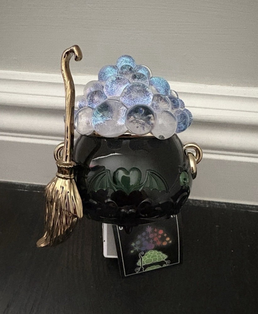 Bath & Body Works Witch’s Cauldron Color Changing Projector Wallflower Plug-In