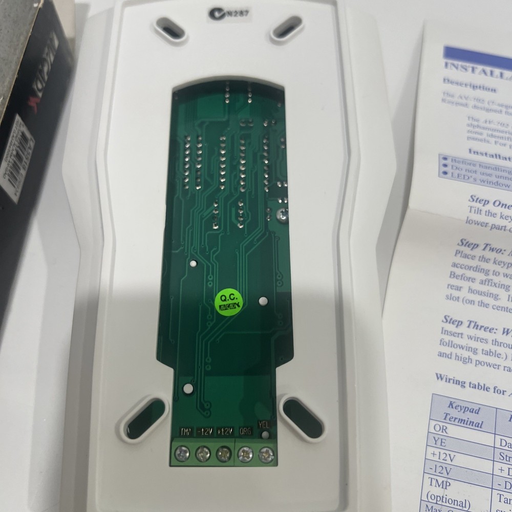 AV-GAD AV-702T LCD Alarm Keypad EasyLoader Security System w Box & Manuals