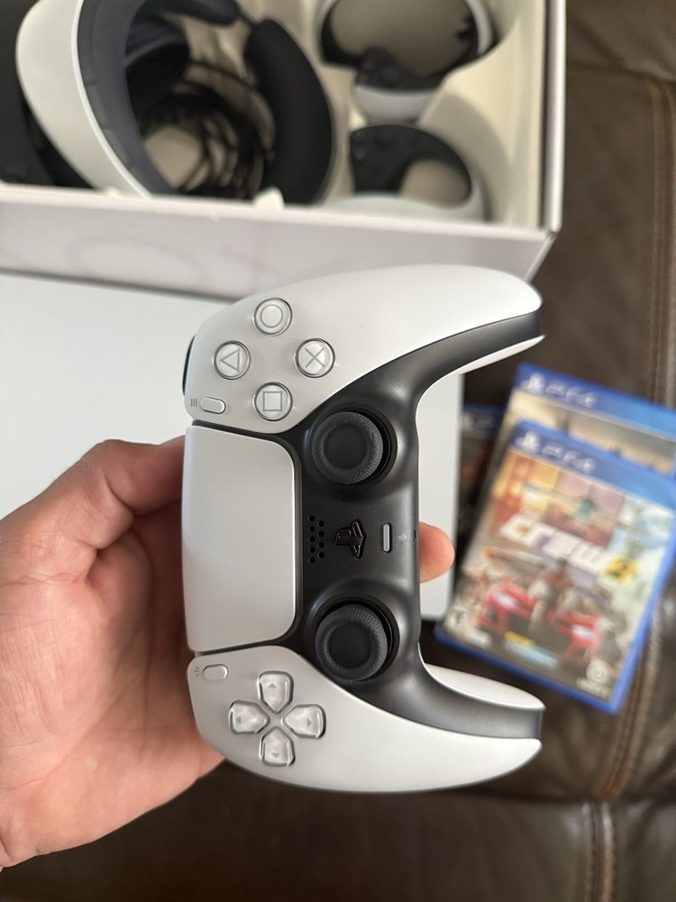 PlayStation 5 VR Bundle with Headset, Controllers, Console, Harry Potter Game