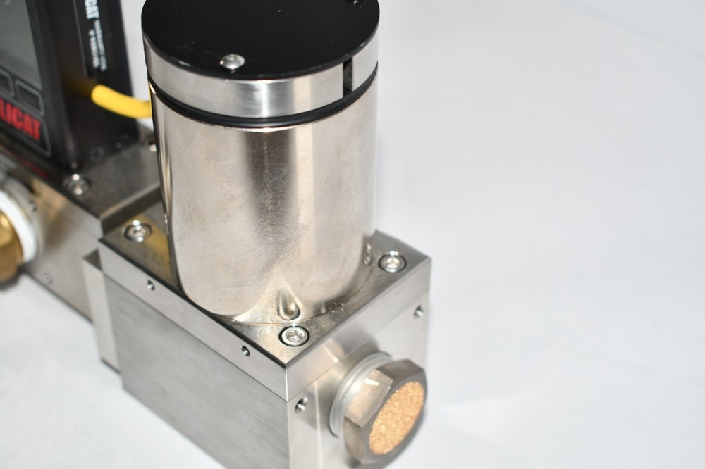 Alicat Scientific PCRD-100PSIG-D/5P 5IN Pressure Controller Mass Flow Controller