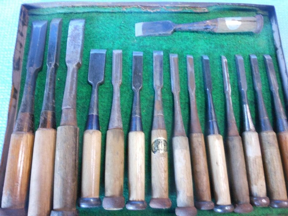 Vintage Japanese Chisel Set Tool 15 Pieces Carpentry