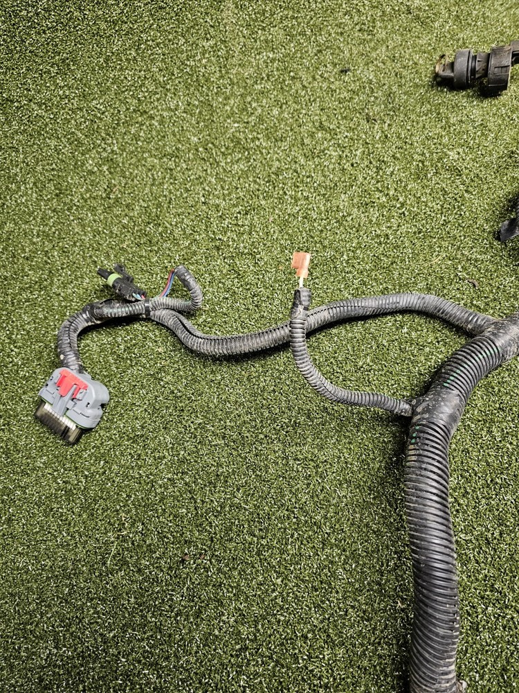 2004 Bombardier Outlander 330 4x4 Engine Wire Wiring Harness Loom