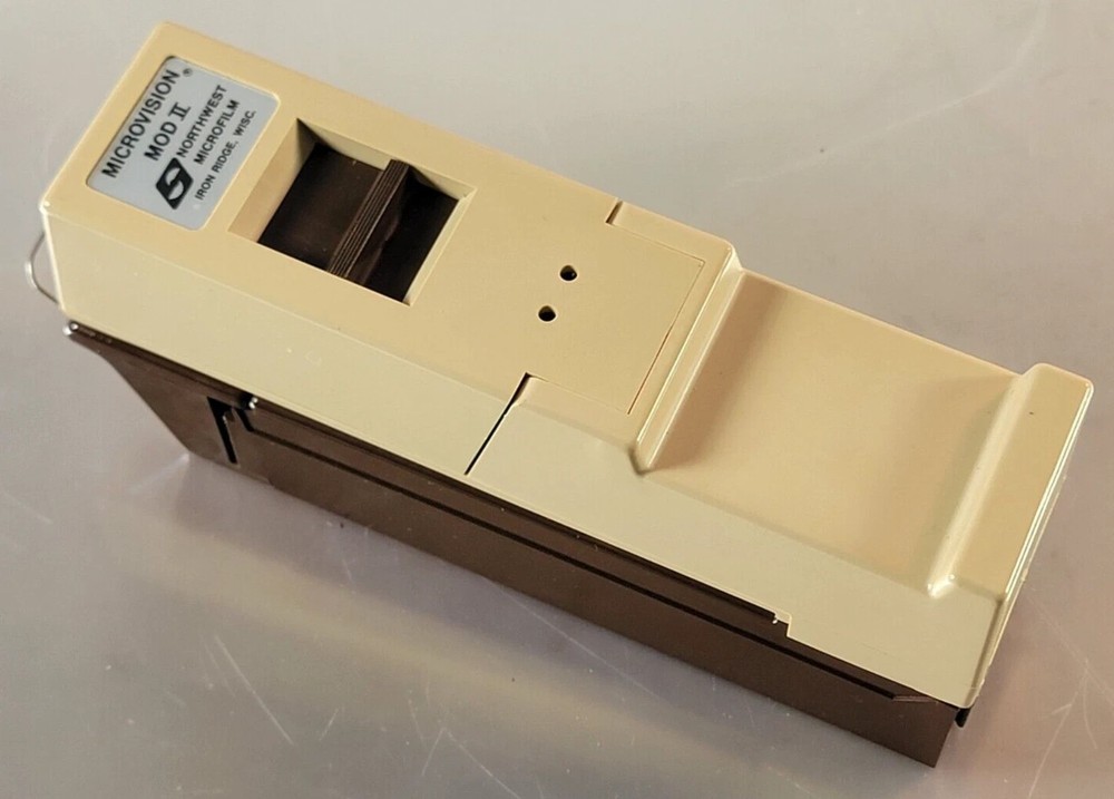 Vintage Microvision MOD II Hand Held Microfilm Viewer /Case(Tested/Working) MINT
