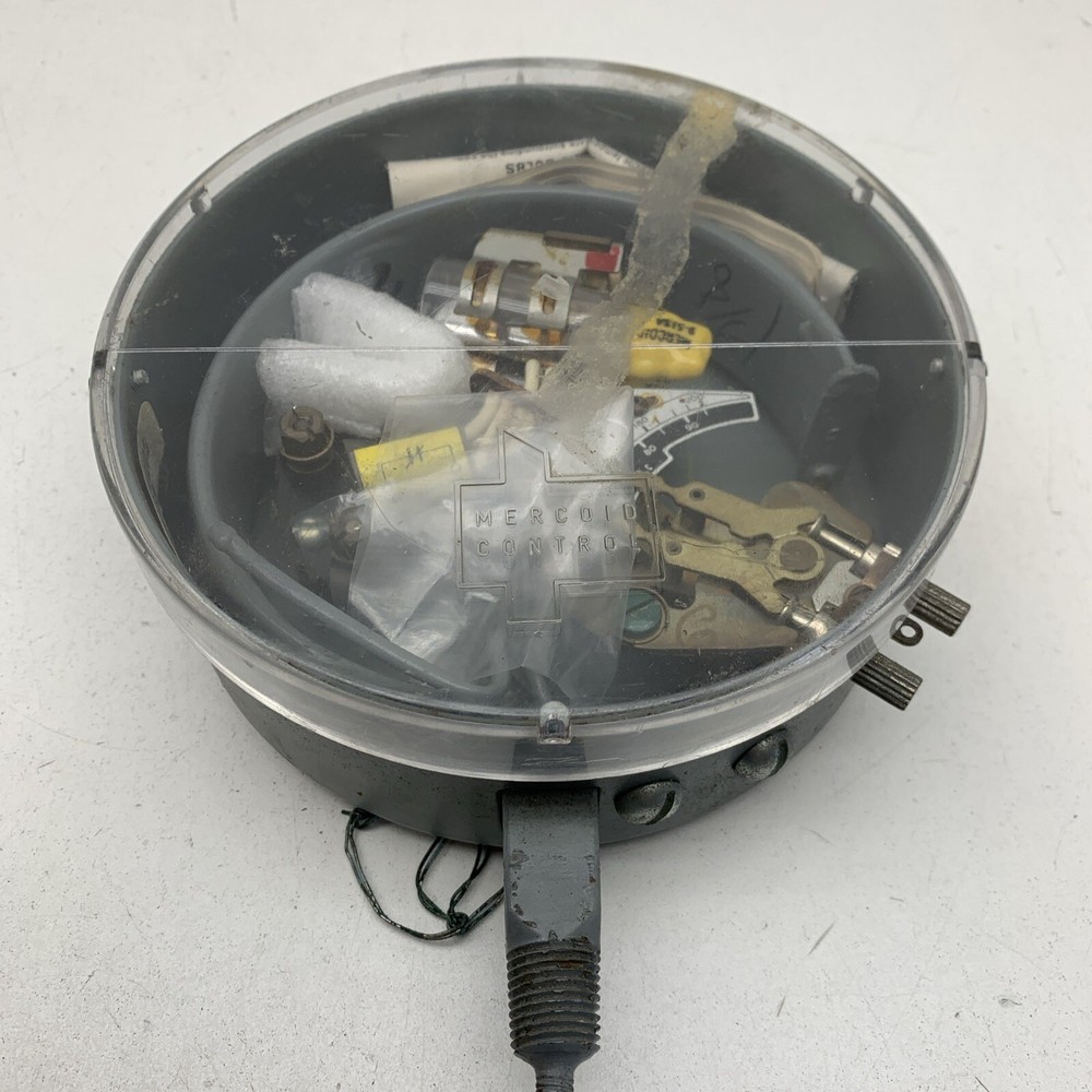 Mercoid Control DA-35-127-5 Refrigeration Pressure Switch Control