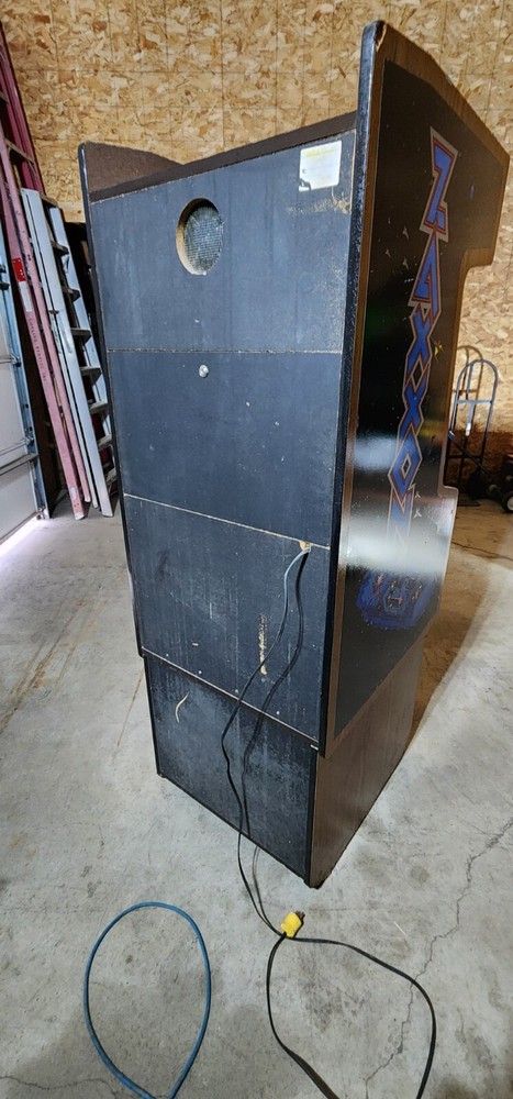 ZAXXON ARCADE MACHINE by SEGA/GREMLIN 1982 (Excellent Condition) *RARE*