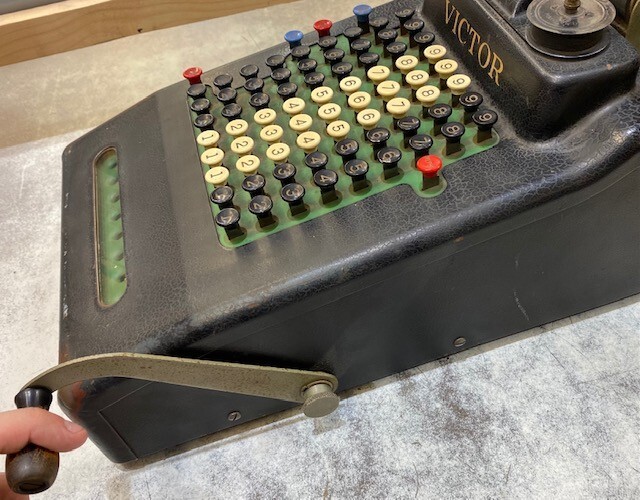 Antique VICTOR Adding Machine Vintage 1920's Era SN: 194518