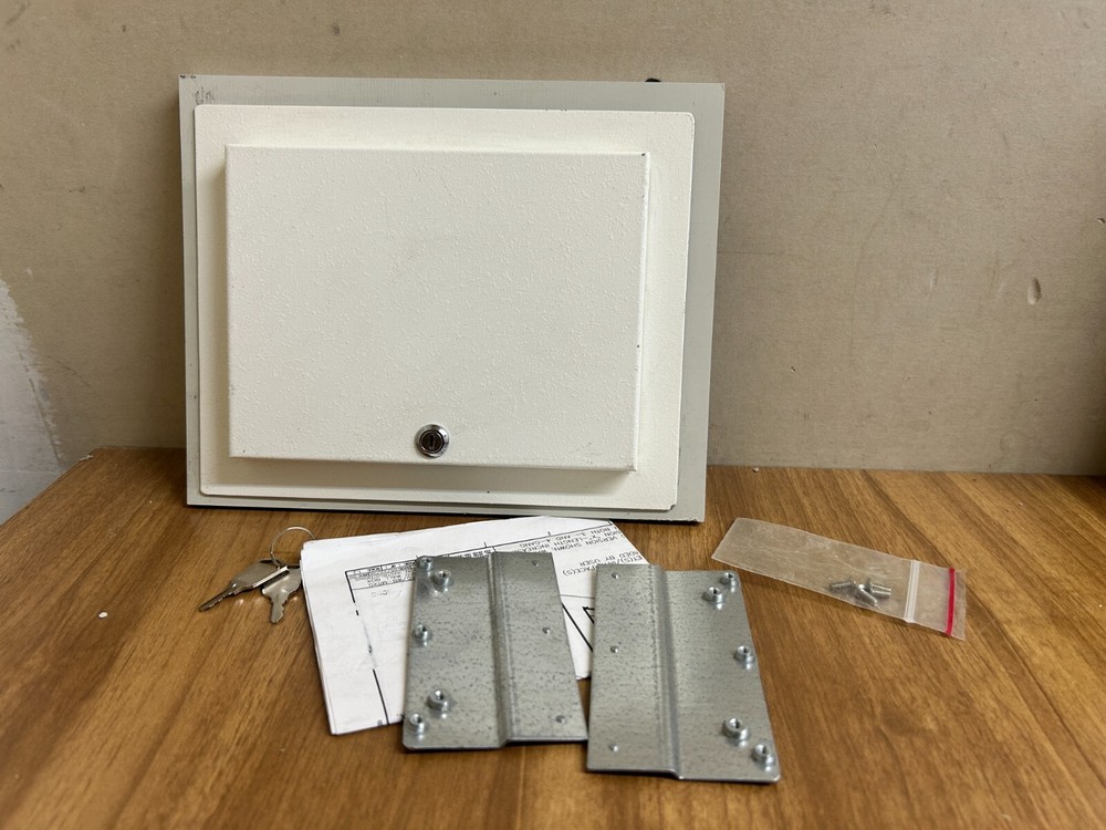 FSR WB-MR3G WALL PLATE PROTECTIVE COVER