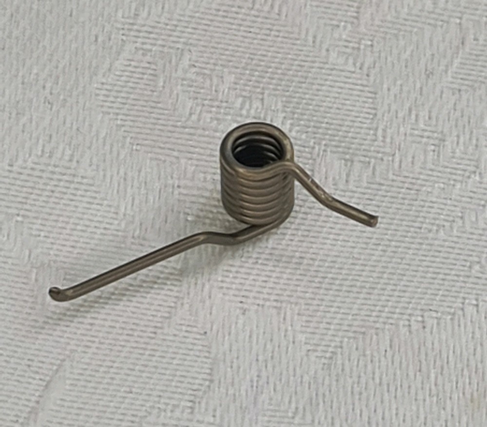 1 x New Thorens Lighter Single Claw Main Spring