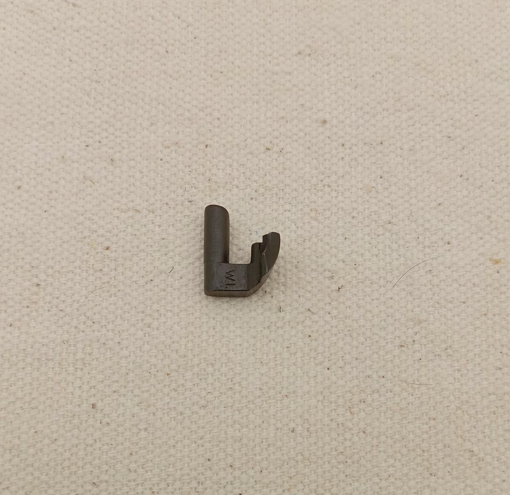 M1 Carbine Extractor, (WI.), Inland, Type 3, Used