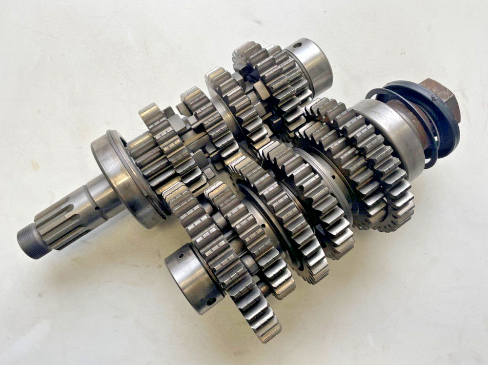 Triumph Sprint ST 955i (T695) Transmission