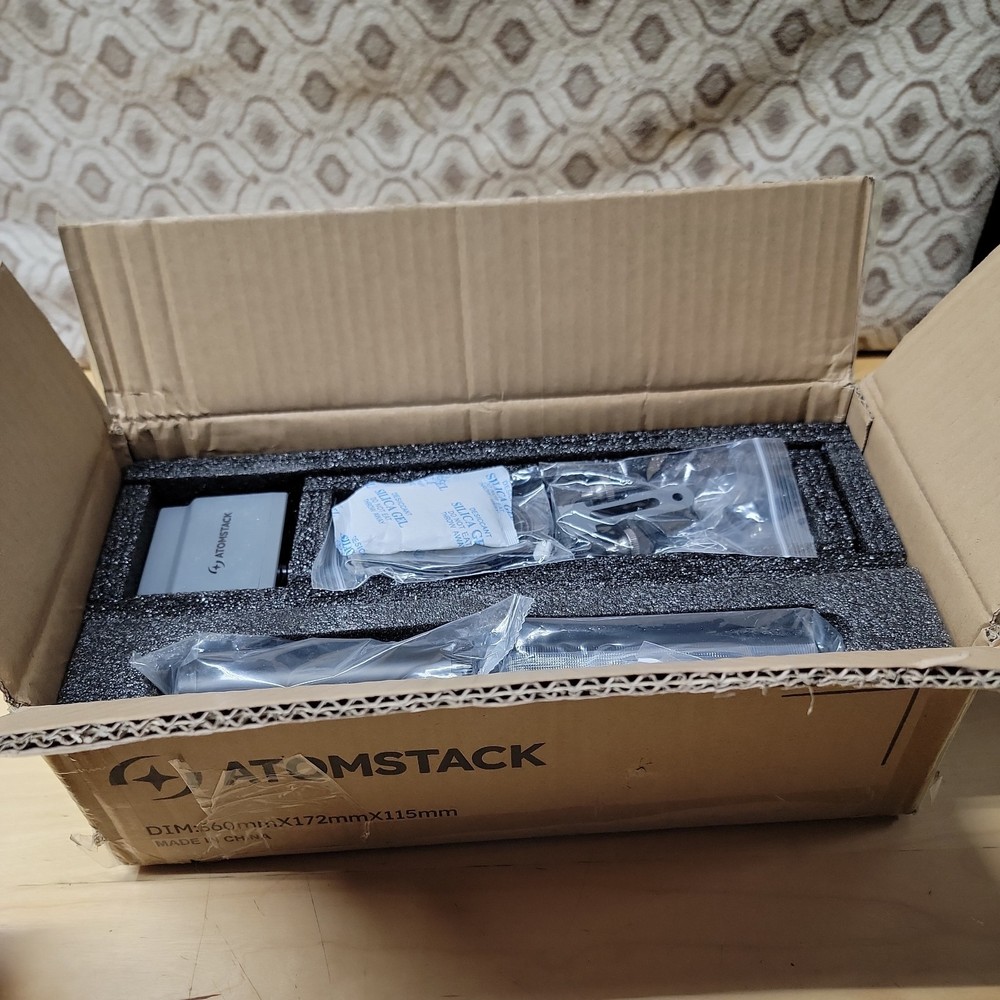 ATOMSTACK R6 Laser Rotary Roller Laser Multi-Function NEW OPEN BOX