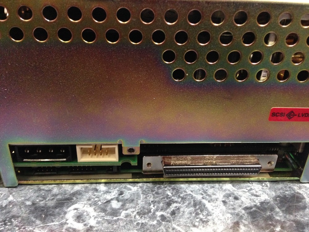 Quantum 70-80014-08 SCSI LVD Loader Drive TR-S23XA-TE