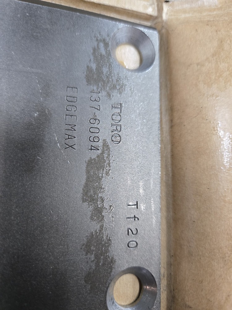 137-6094 Toro Edgemax Bedknife