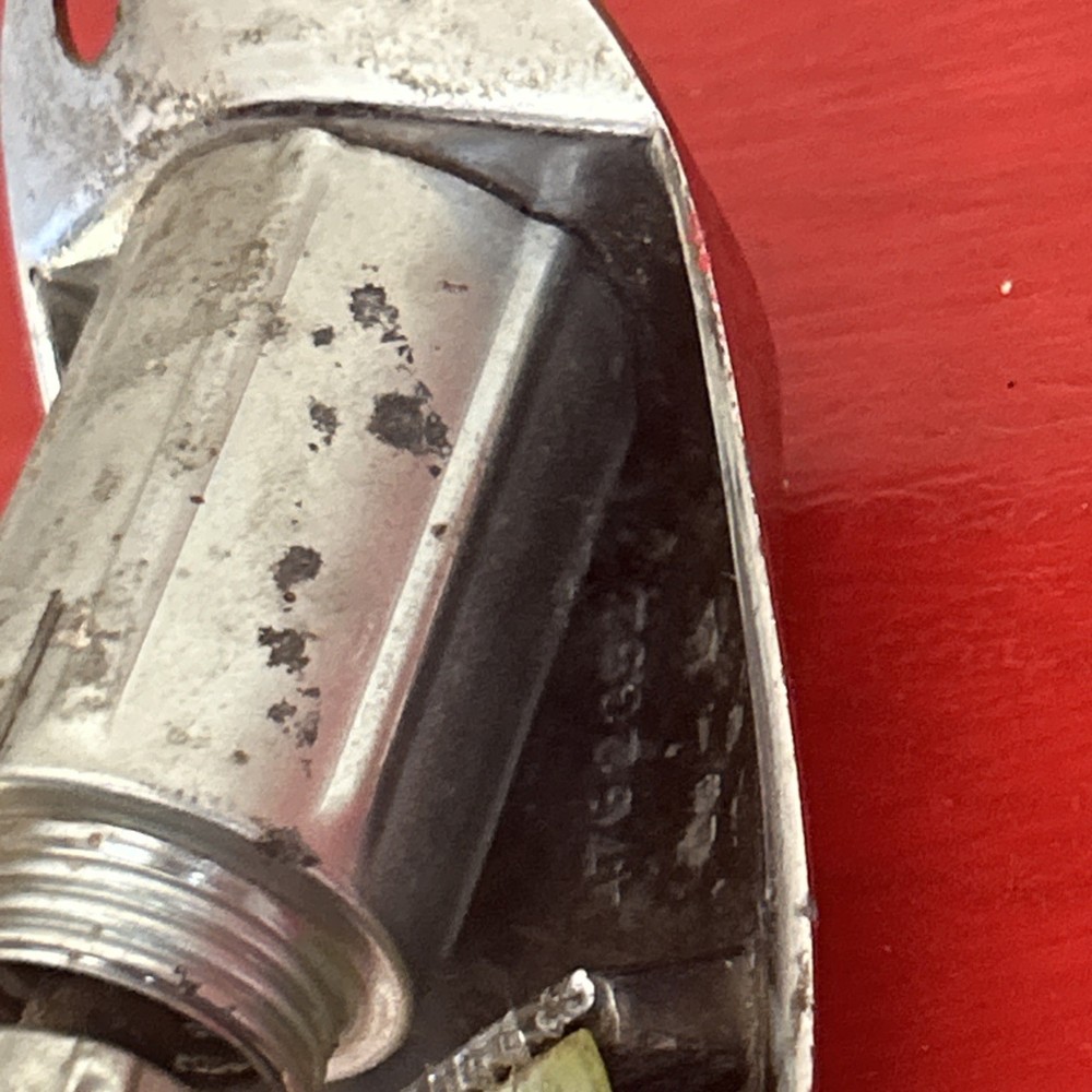 Vintage Lighter Socket 4762352 LH Dash Mount 1960 Buick ?