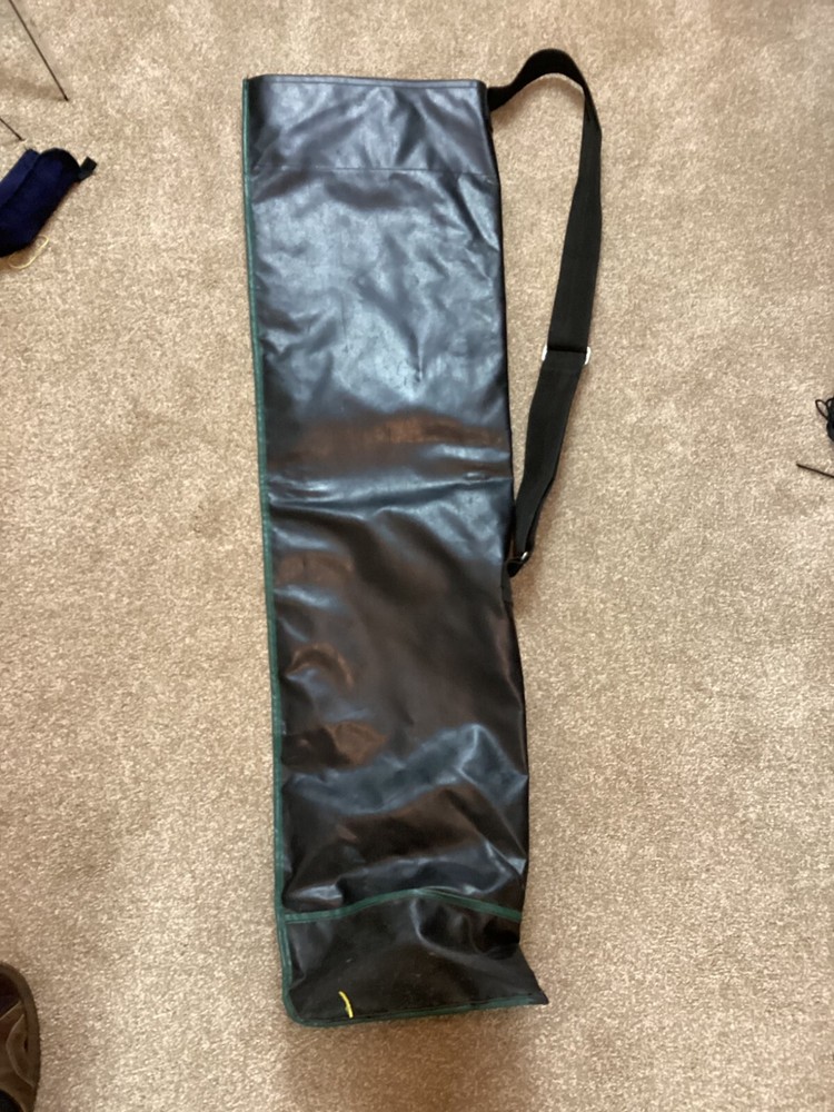 ROD SLEEVE WITH SIDE POCKET