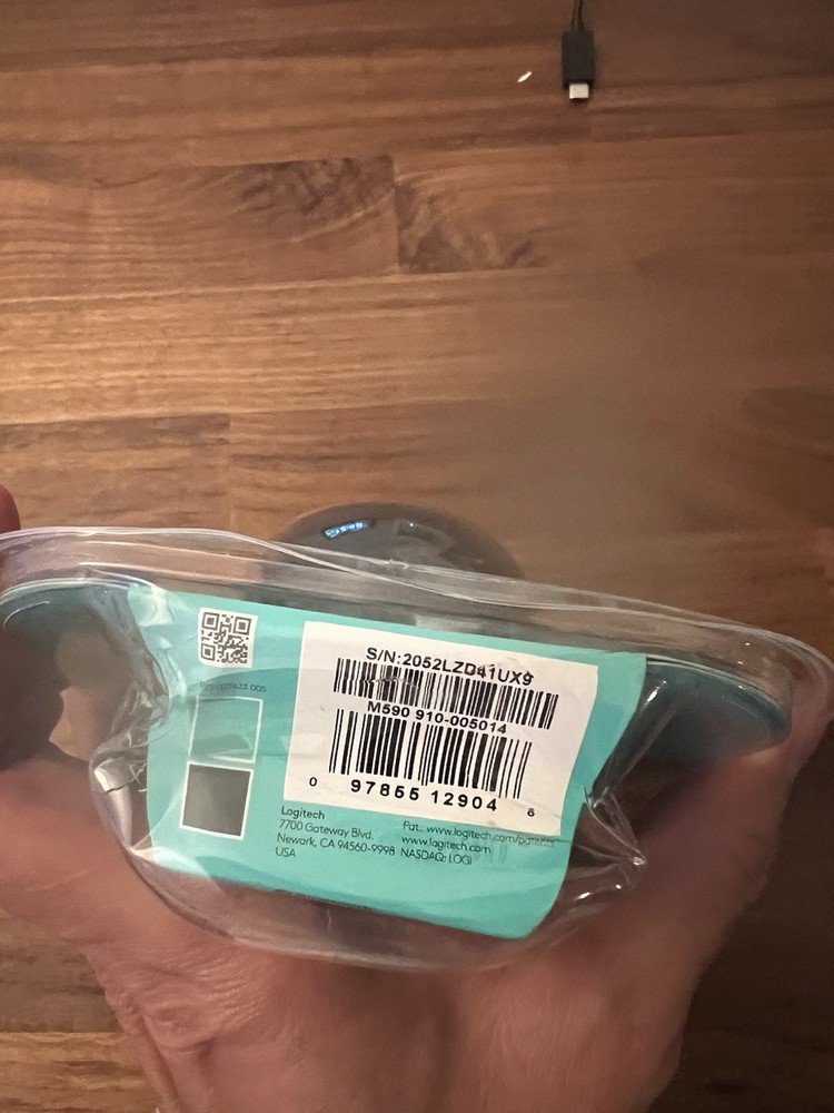 New Sealed Logitech M590 Multi-Device Silent Wireless Mouse