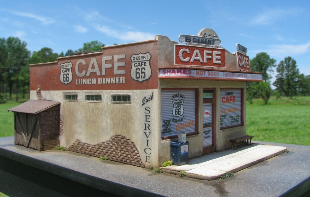 HO Scale Route 66 Series: DESERT CAFE Kit (2017)