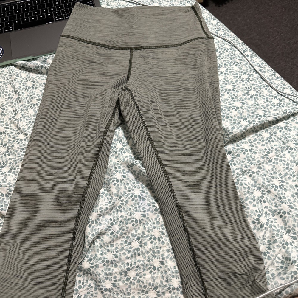 lululemon wunder under 6
