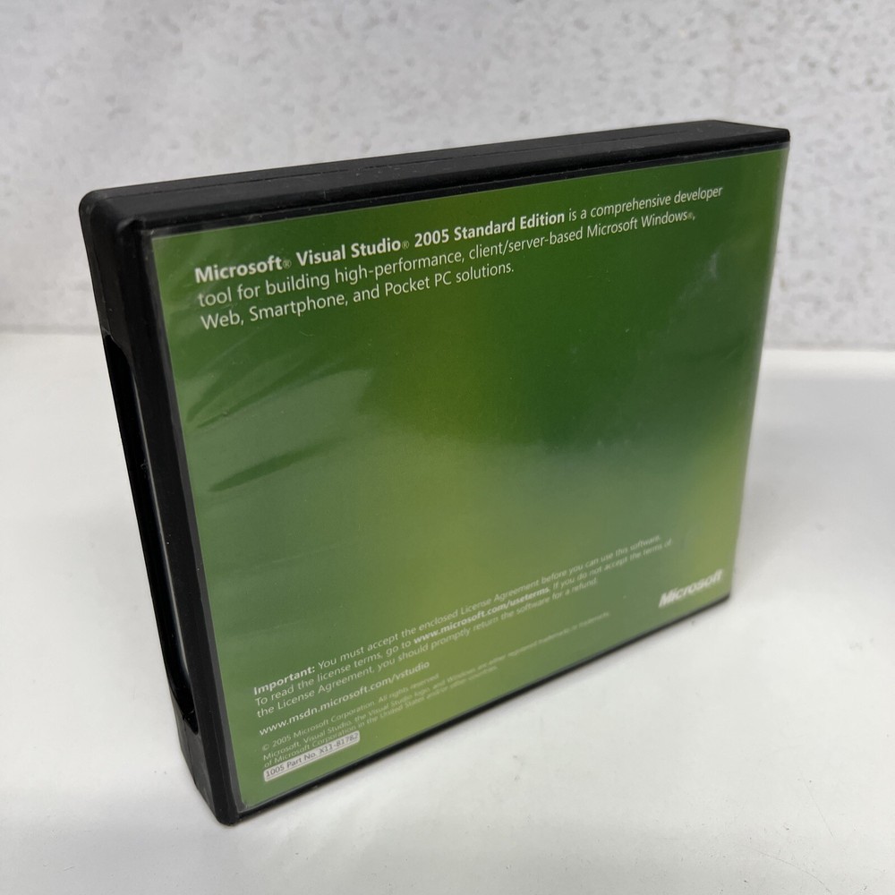 Retail Microsoft Visual Studio 2005 Standard Edition Academic 5 Disc Set W/ Key