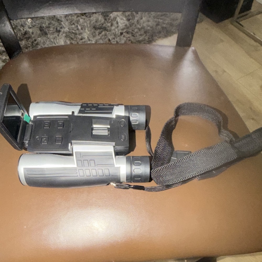 Digital Night Vision Binoculars with Display Screen Black Silver