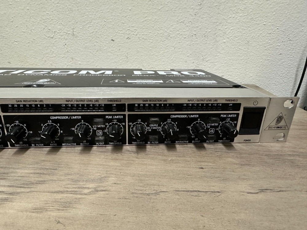 Behringer MDX 4400 Multicom Pro Audio Interactive Quad Dynamics Processor