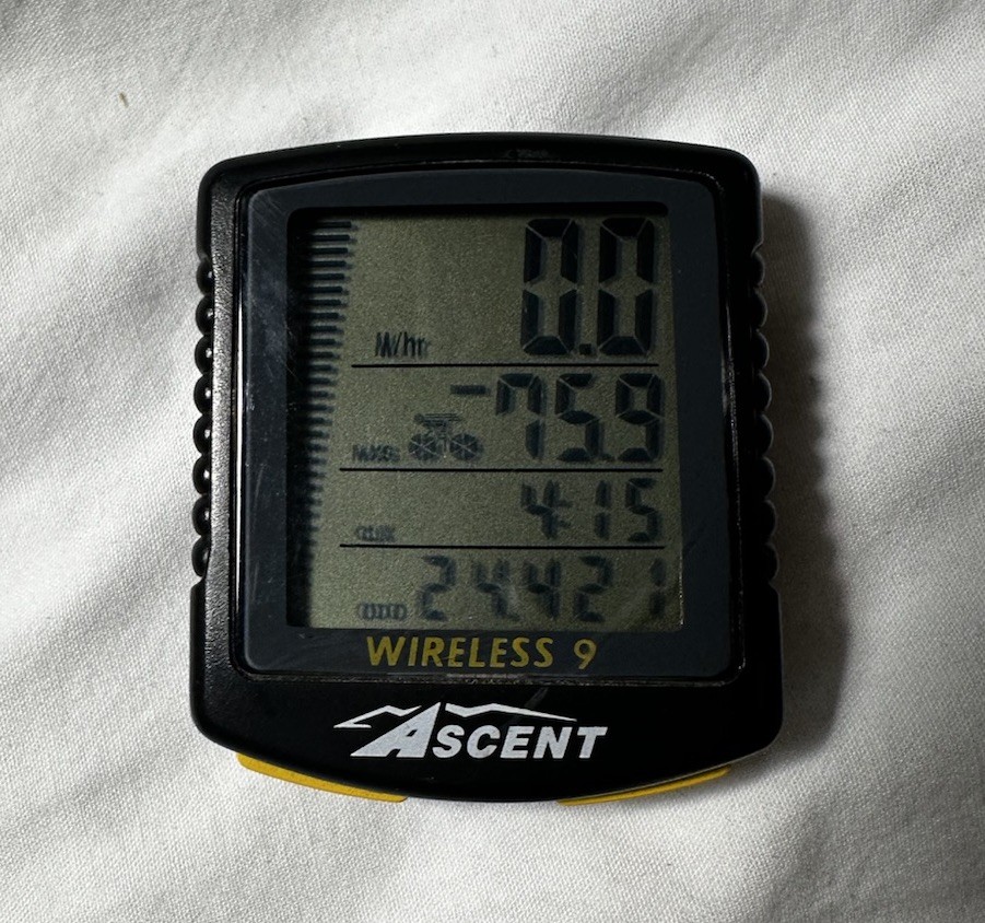 Ascent Wireless 9 Cycle Computer
