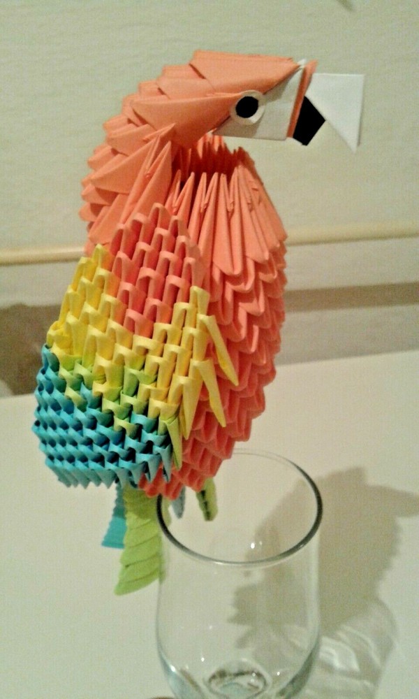 3D origami Parrots