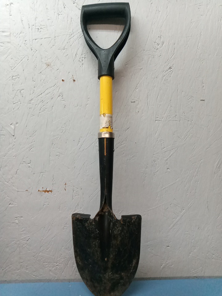 Small Expert Heavy Duty Shovel (LL)