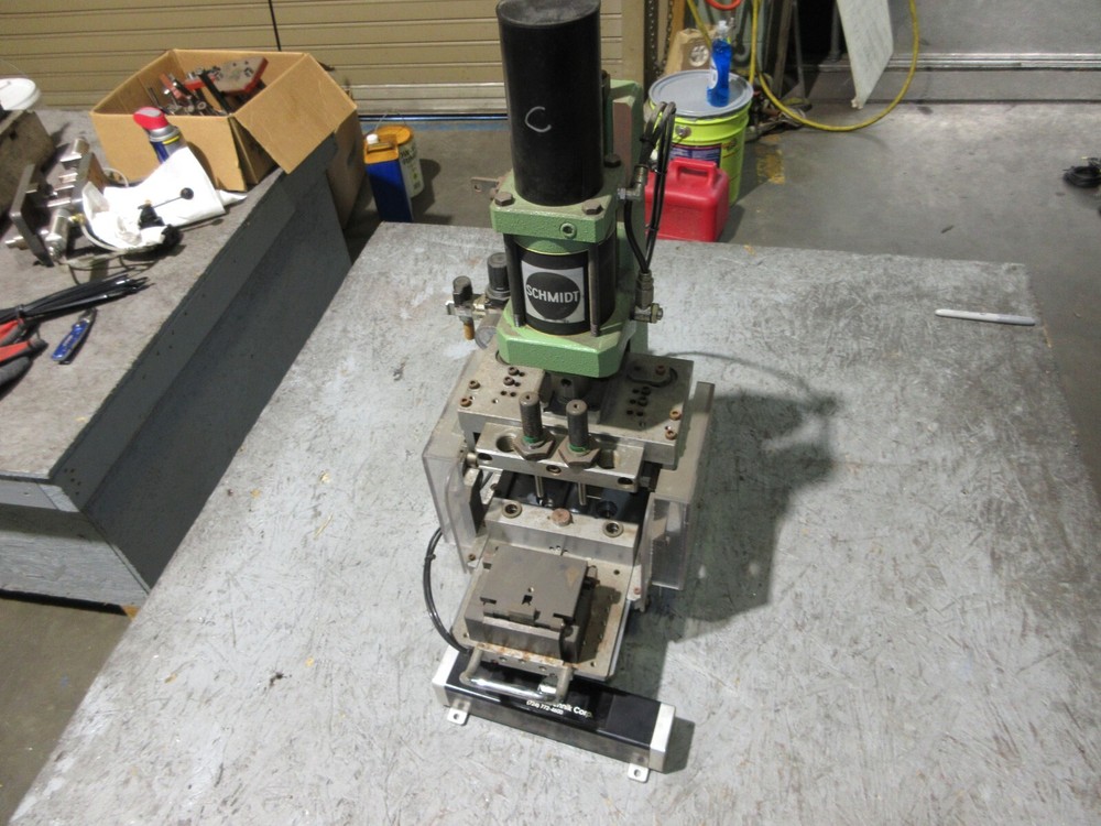 SCHMIDT PNEUMATIC PRESS 2" STROKE TYPE 22 / 22-005 650LB CAPACITY #C