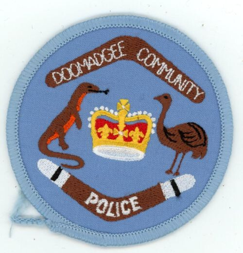 AUSTRALIA DOOMADGEE COMMUNITY POLICE NICE SHOULDER PATCH SHERIFF