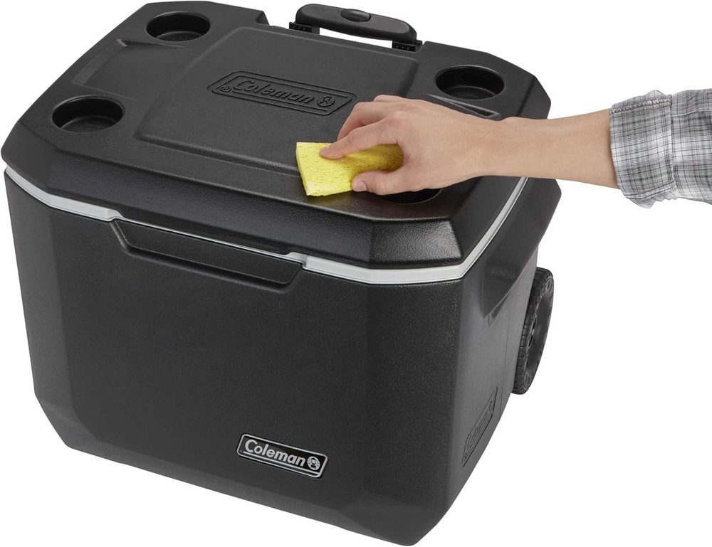 Xtreme 50qt Cooler on Wheels - Telescoping Handle