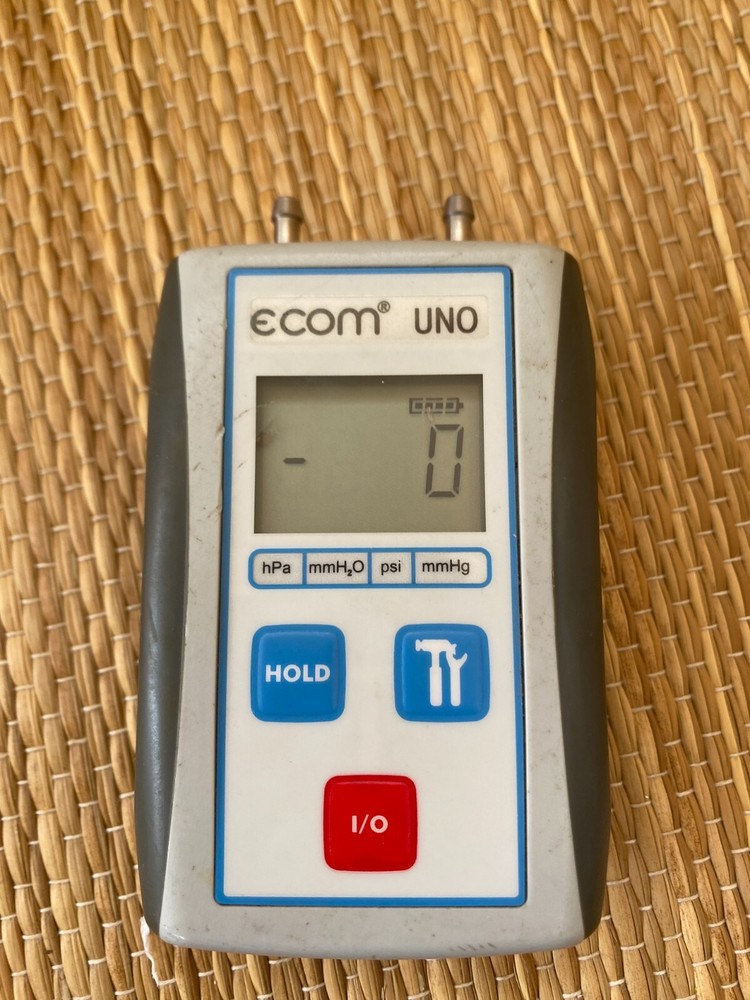 Ecom UNO Pressure Gauge