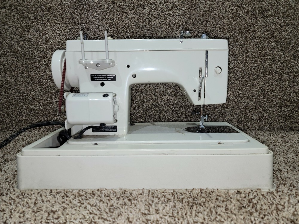 New Home 539 Sewing Machine