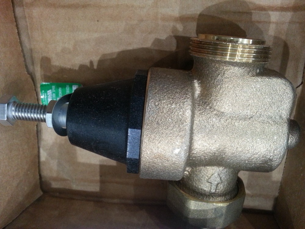 Watts 3/4 50psi Water Pressure Reducing Valve Lead (LFN45BM1-U)