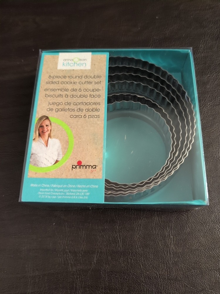 Anna Olson Double Sided 6-Piece Cookie Cutter Set Dishwasher Safe